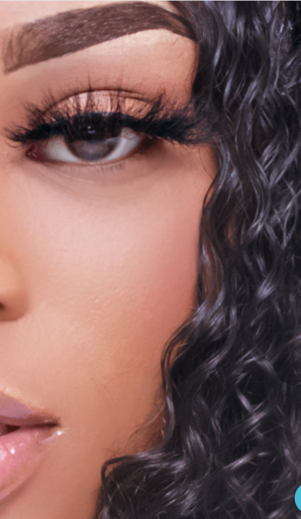 Hazel 3D mink lashes